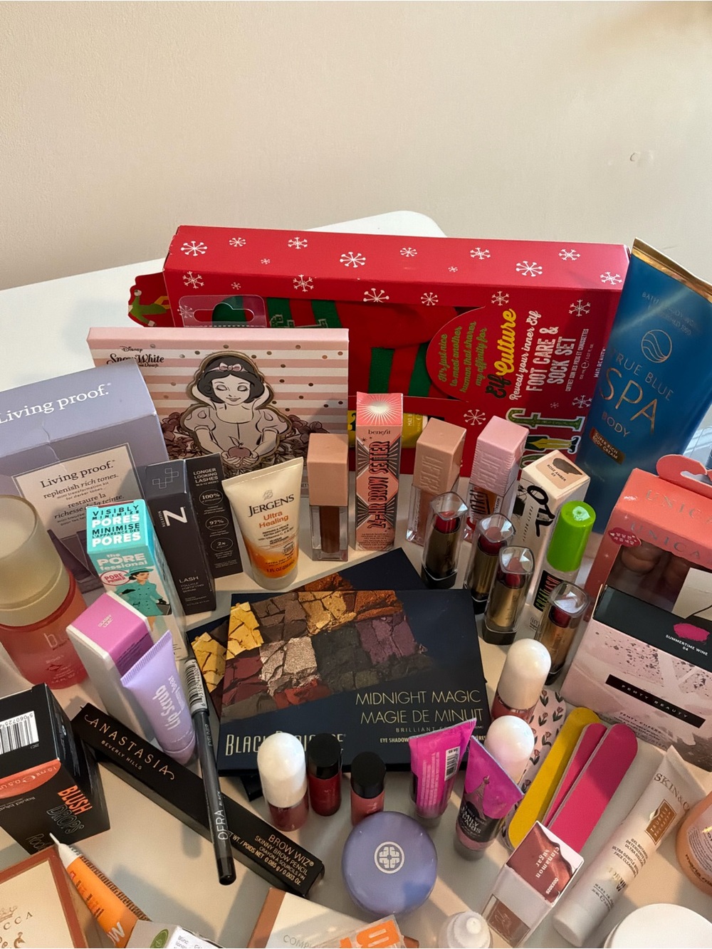 Assorted Women’s Skincare & Beauty Set by Various Brands New - Picture 3 of 6